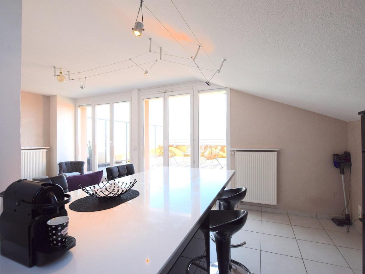 Spacieux Appartement Avec Terrasse, Animaux Admis Et Parking - Fr-1-498-69 埃维昂莱班 外观 照片